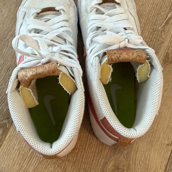 blazer mid 77 se catechu